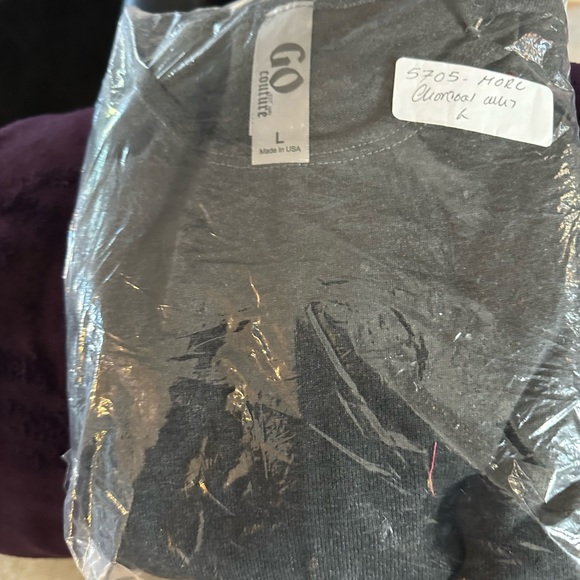 Go Couture Gray and White Crew Neck Dress NWT - Picture 7 of 8